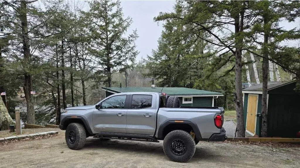 2024 GMC Canyon AT4X AEV