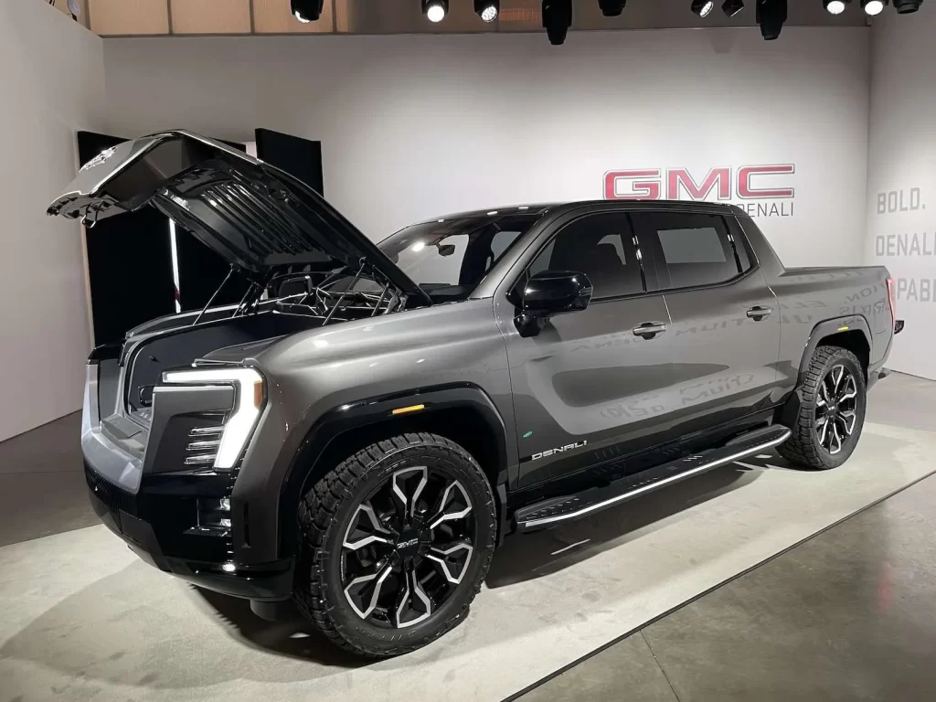 2024 GMC Sierra EV Denali Edition 1