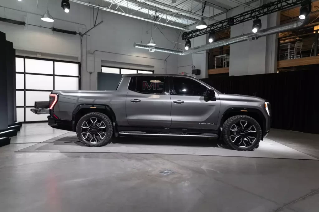 2024 GMC Sierra EV Denali Edition 1