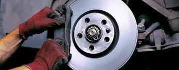 How to Bleed GMC Sierra Brakes